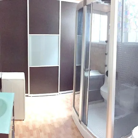 One Bedroom With Wifi At 6 Km Away From The Apartamento *