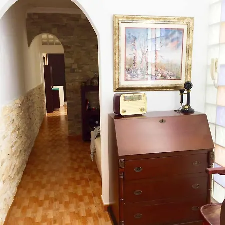 One Bedroom With Wifi At 6 Km Away From The
